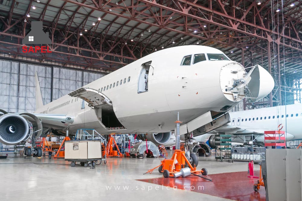 با توجه به مزایای استفاده از پلاستیک در صنعت هواپیما سازی، این روش تولید قطعات هواپیماها در حال گسترش است.