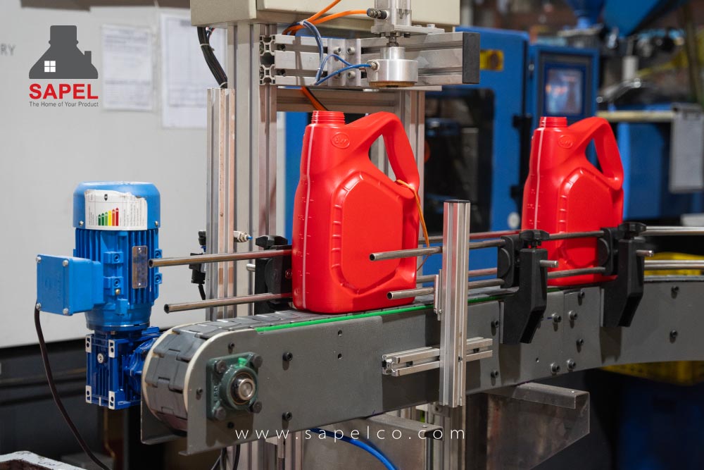 تولید ظروف و طراحی و ساخت قالب پلاستیکی در کارخانه ساپل سازه پلاستیک